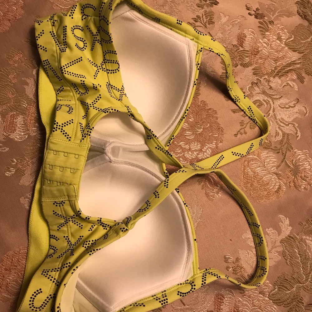 Victoria’s Secret Workout/Bra/Bathing Suit Top Size 36 D - Picture 3 of 4